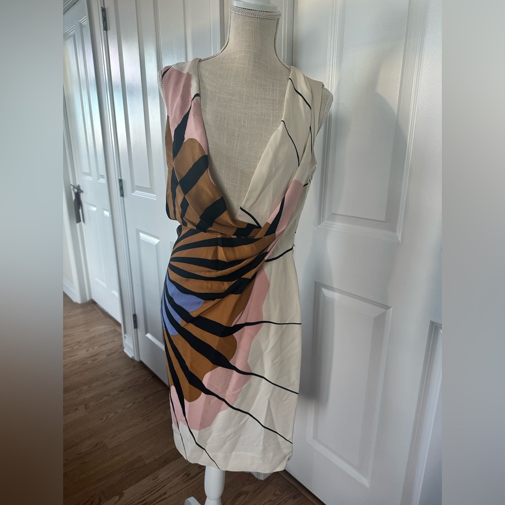 Diane Von Furstenberg Silk Adalvino Dress Size 6